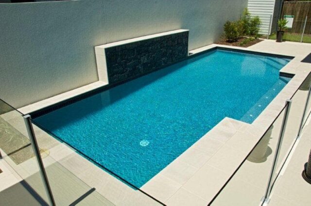 Pool built by L & V Project pools