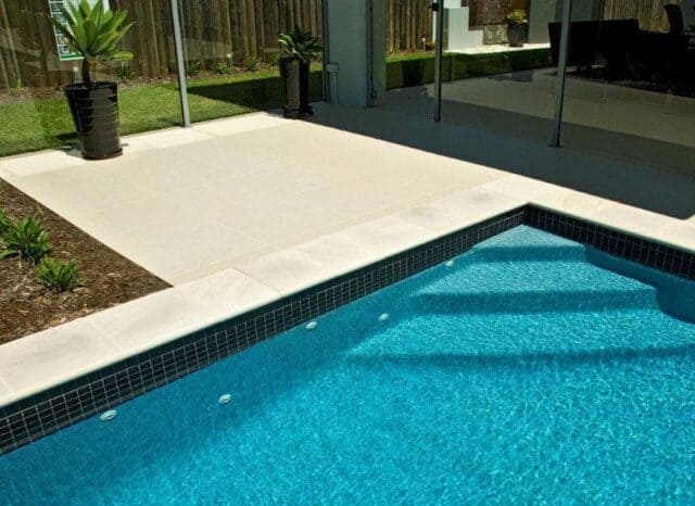 Pool built by L & V Project pools